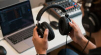 10 Best Closed Back Headphones for Tracking Vocals in 2026